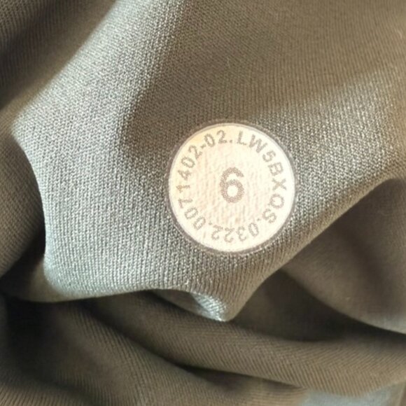 Lululemon Fast and Free High-Rise Tight 25" - Smoked Spruce - Picture 9 of 9